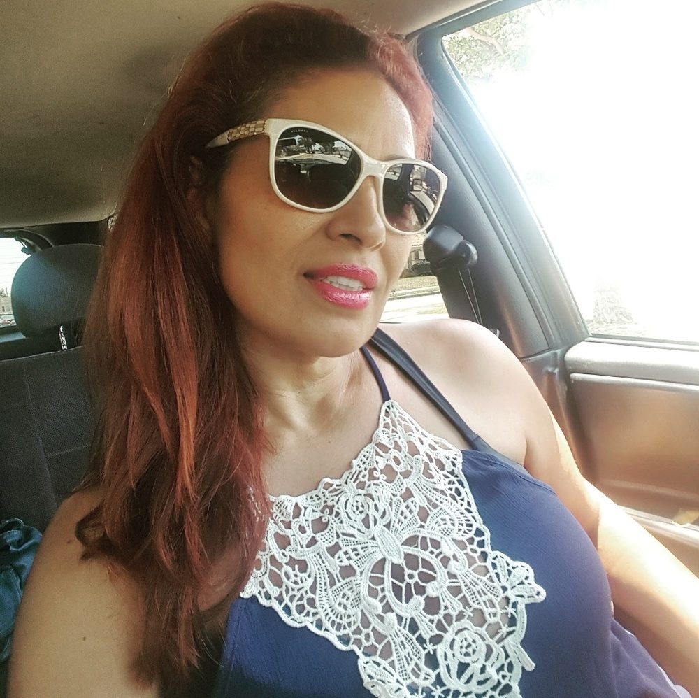 Meet your Posher, Gabriela